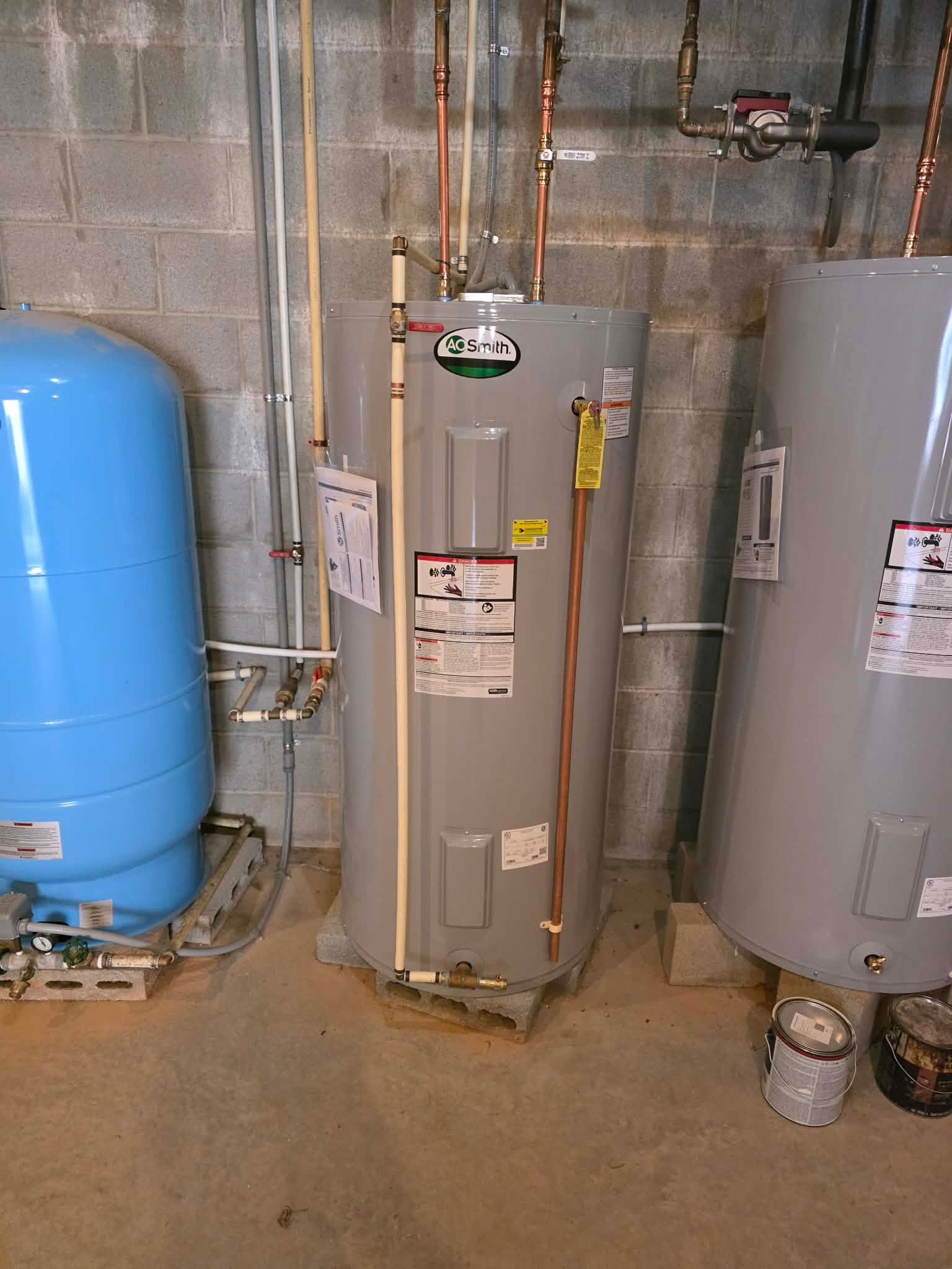 Int Residential Gas Water Heater 1 plumbing work photo by Burcham's Plumbing